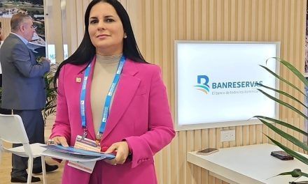 Deyanira Pappaterra: «Banreservas está en su mejor momento en cuanto al apoyo al turismo»