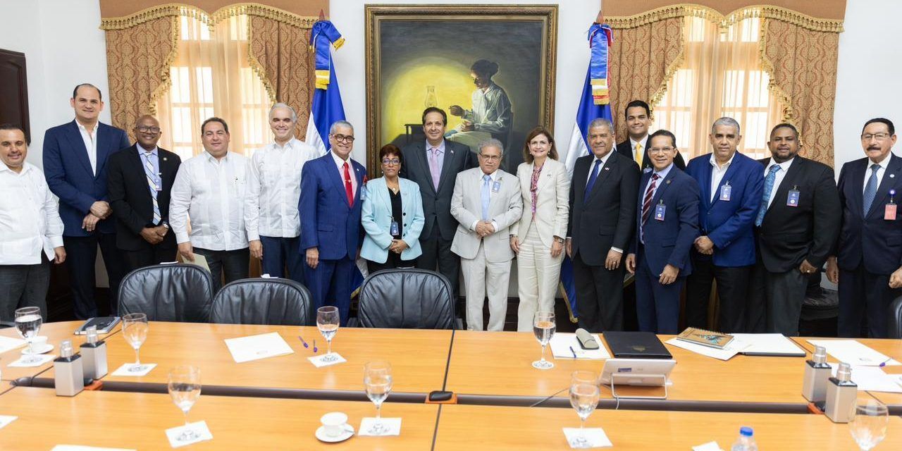Gobierno y CDM ultiman detalles para las firmas de acuerdo