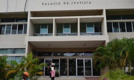 Reparten 60 años de cárcel a dos hombres que mataron a otro en Cotuí