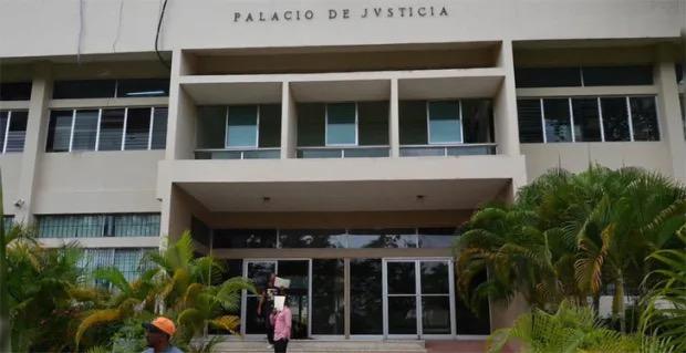 Reparten 60 años de cárcel a dos hombres que mataron a otro en Cotuí