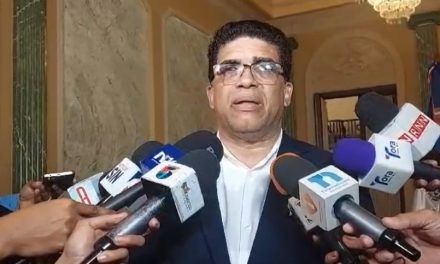 Dío Astacio revela deuda encontrada en Alcaldía SDE fue de RD$1,723 MM