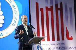 Abinader asegura usará la mayoría en el Congreso con mucha prudencia