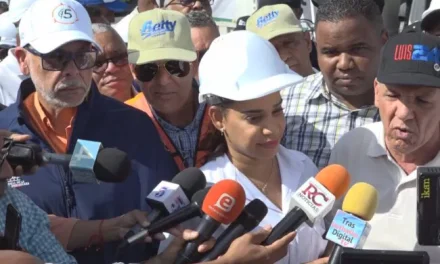 Alcaldía de Santo Domingo Norte continúa «Gran operativo de limpieza» en Guaricanos y Villa Mella