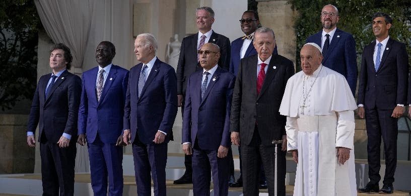 G7 trata migración y tema economía