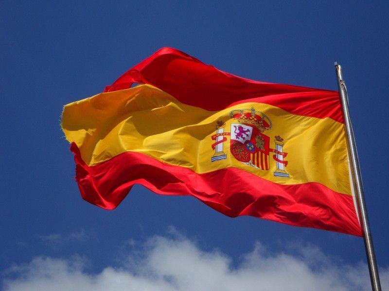 Dominicanos ocupan sexto lugar entre los residentes en España que logran la nacionalidad