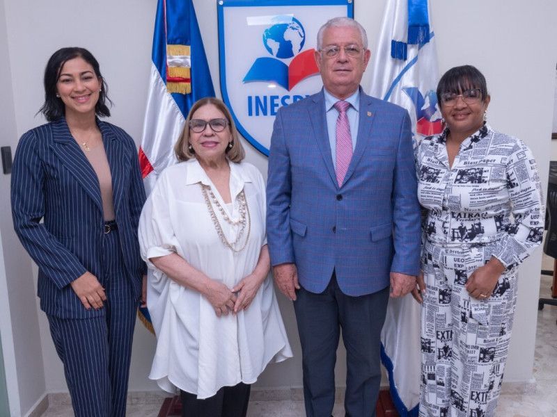 Inesdyc y las cronistas sociales ratifican acuerdo de cooperación