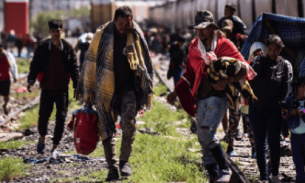 Trump y BidenEchan un pulso anti inmigrantes