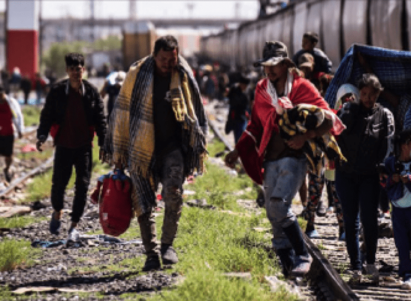 Trump y BidenEchan un pulso anti inmigrantes