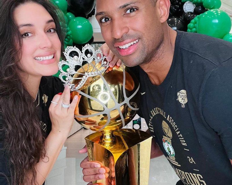 Amelia Vega y Al Horford: Qué orgullo poder representar a nuestro bello país juntos