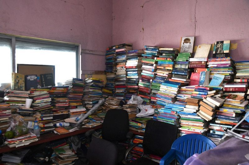 Libros en peligro: el saber dentro de un cascarón sin condición