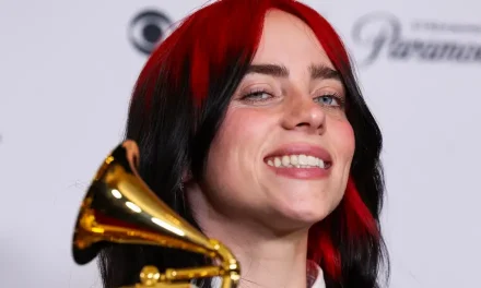 Billie Eilish supera los 100 millones de oyentes en Spotify