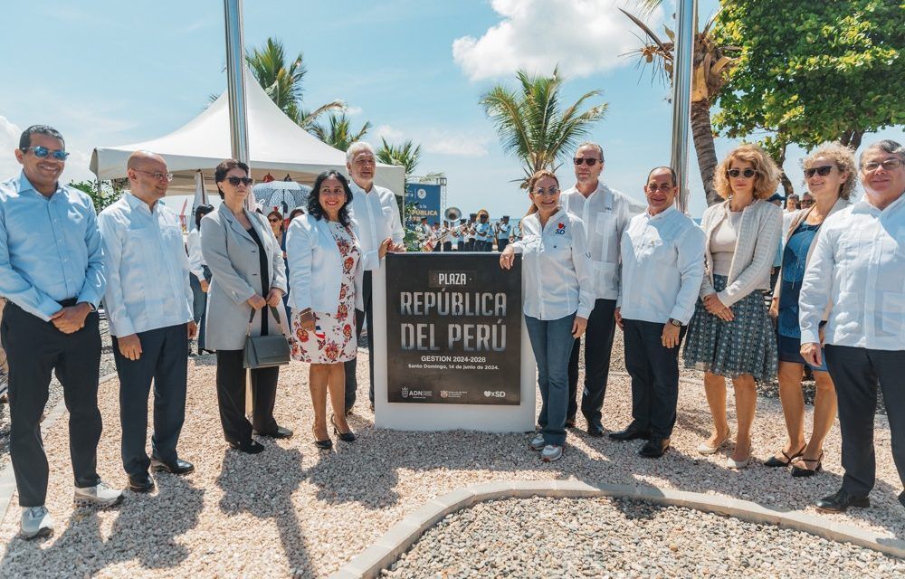Alcaldía del Distrito inaugura Plaza República del Perú en el Malecón