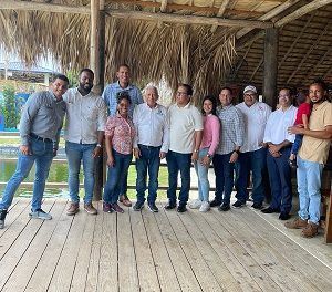 Representantes de la Sociedad Civil de San Cristóbal se comprometen a impulsar la aplicación de la Ley Ecoturística
