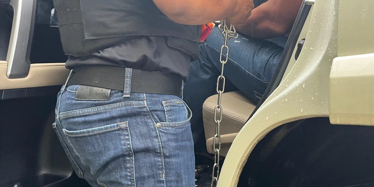 Autoridades entregan a EEEUU en extradición a dos ciudadanos dominicanos