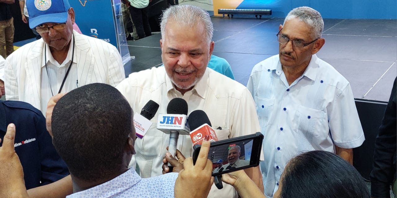 Salazar califica como una gran noticia construcción de Regional Sur Banreservas en SC