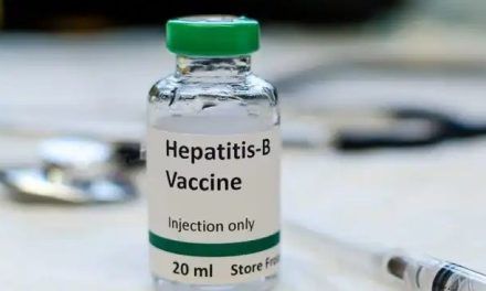 Países UE adoptan meta de vacunar gratis contra hepatitis B y papiloma para evitar cáncer