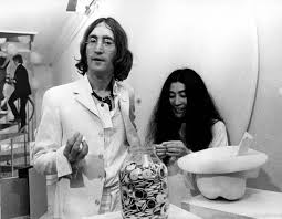 Recuperan material inédito de John Lennon para nuevo video