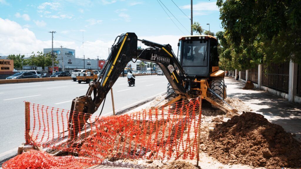 Alcaldía del DN construye más de 500 filtrantes e imbornales