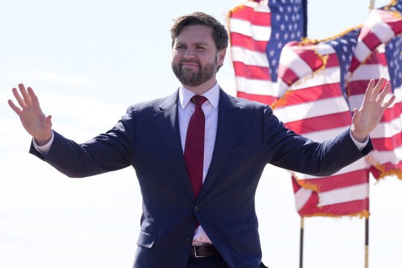 ¿Quién es J.D. Vance?