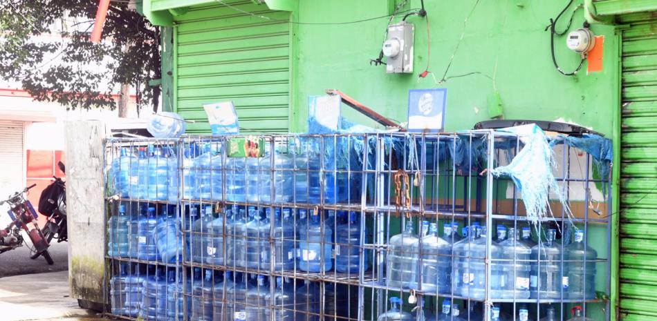 Pro Consumidor será drástico para impedir venta de agua al sol