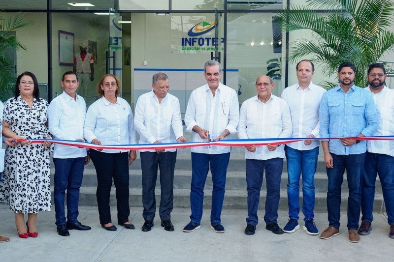 Centro Tecnológico José Francisco Peña Gómez del Infotep en Haina
