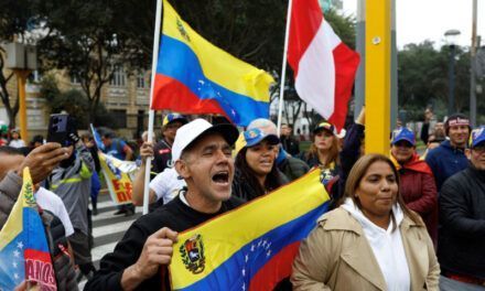 El CNE dice que Nicolás Maduro gana las elecciones en Venezuela con un 51.20 % con el 80 % escrutado
