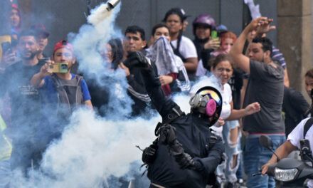 Opositores afirman que tienen pruebas sobre su victoria