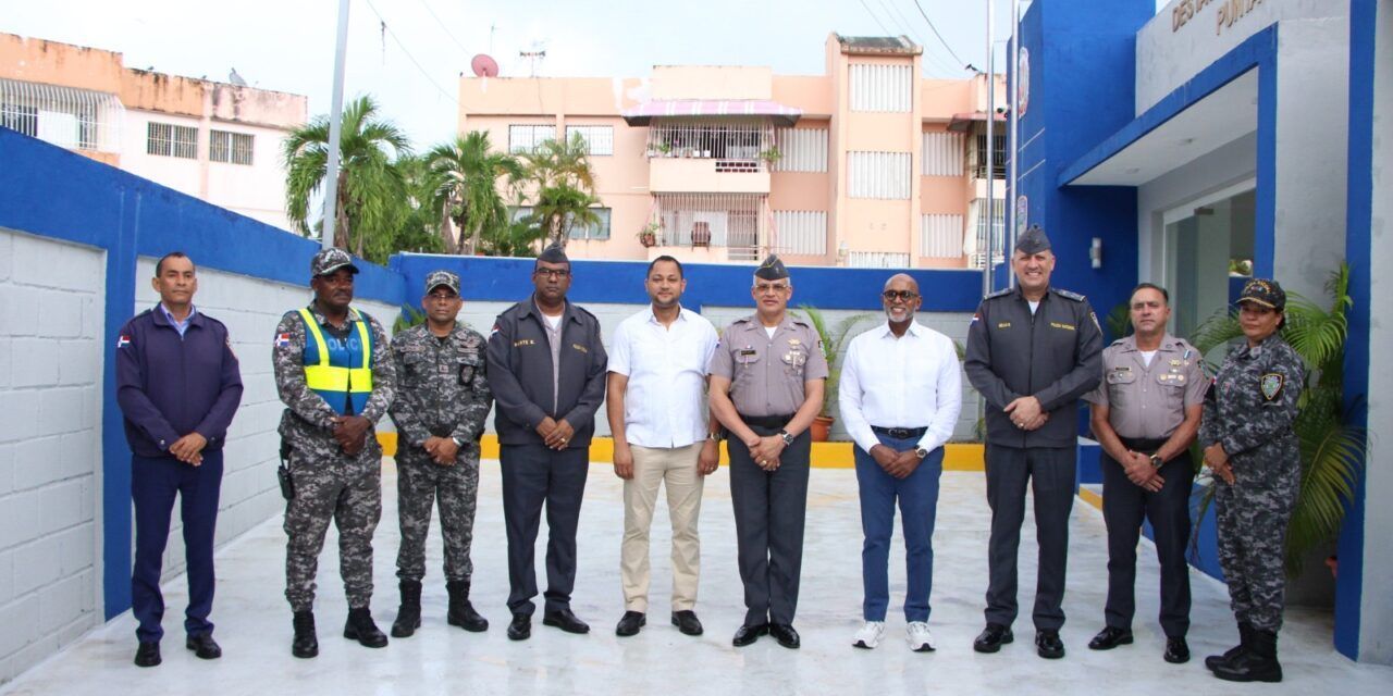Altos mandos policiales y Comisión Presidencial realizan cuarta reunión estratégica sobre construcción de nuevas dotaciones policiales.