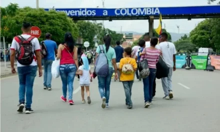 En la frontera con Colombia, bajo el peso de la migración