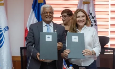Bienes Nacionales y Alcaldía de Santo Domingo firman acuerdo para manejo residuos sólidos en la zona Colonial