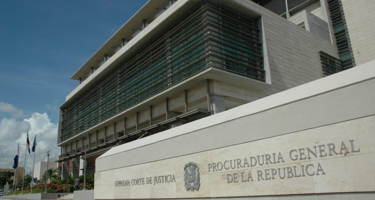 Tribunal condena a 15 años de prisión a mujer por el homicidio de otra en San Cristóbal