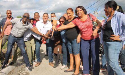 Alcaldía SJM inicia trabajos de construcción de aceras y contenes