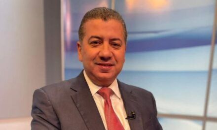 César Fernández acusa al Gobierno de manipular informaciones sobre participación de Leonel en Venezuela