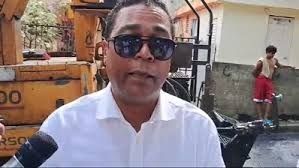 Ulises Rodríguez y Víctor D´Aza supervisan asfaltado en zona urbana de Santiago