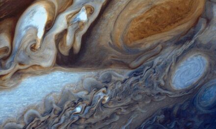 Tormentas jovianas: Explorando los fenómenos meteorológicos en Júpiter