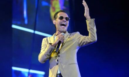 A Marc Anthony el amor y la música le sonríen
