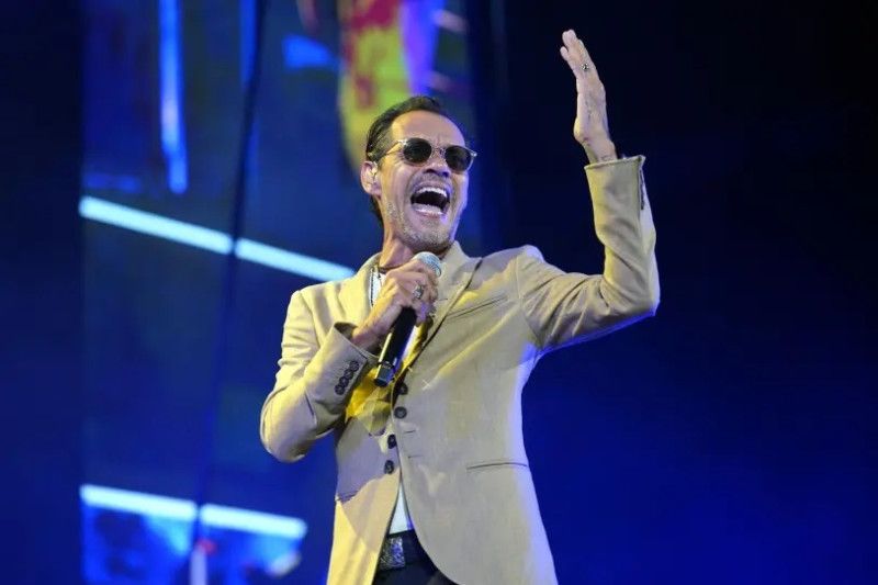 A Marc Anthony el amor y la música le sonríen