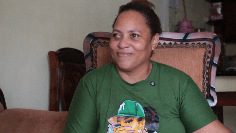 Familia de Yunior Alcántara vio pelea en laptop prestada