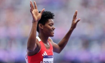 Con clara ventaja, Marileidy Paulino clasifica a la semifinal de los 400 metros