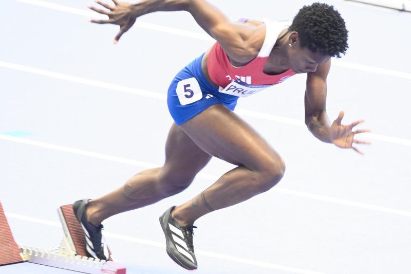 La cita de hoy 2:45 P.M. semis de Marileidy