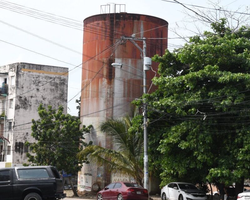 La CAASD anuncia abordará solución al tanque sin agua en María Auxiliadora