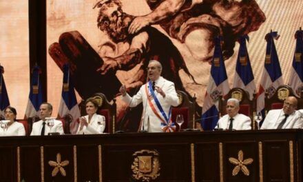 Abinader: Reforma fiscal se centrará en finanzas sanas, reducir deuda y dinero para salud, seguridad e infraestructuras