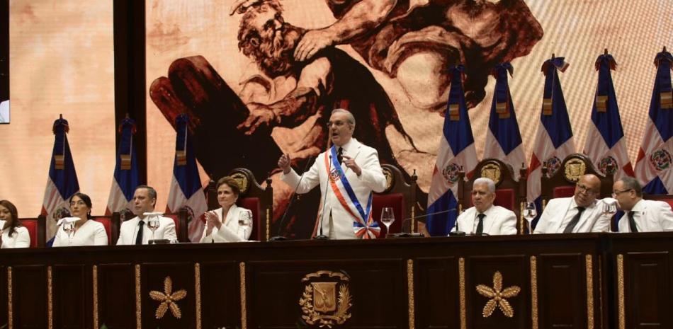 Abinader: Reforma fiscal se centrará en finanzas sanas, reducir deuda y dinero para salud, seguridad e infraestructuras