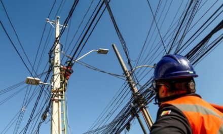 En siete meses, el sector eléctrico absorbe $50.6 mil millones del Estado