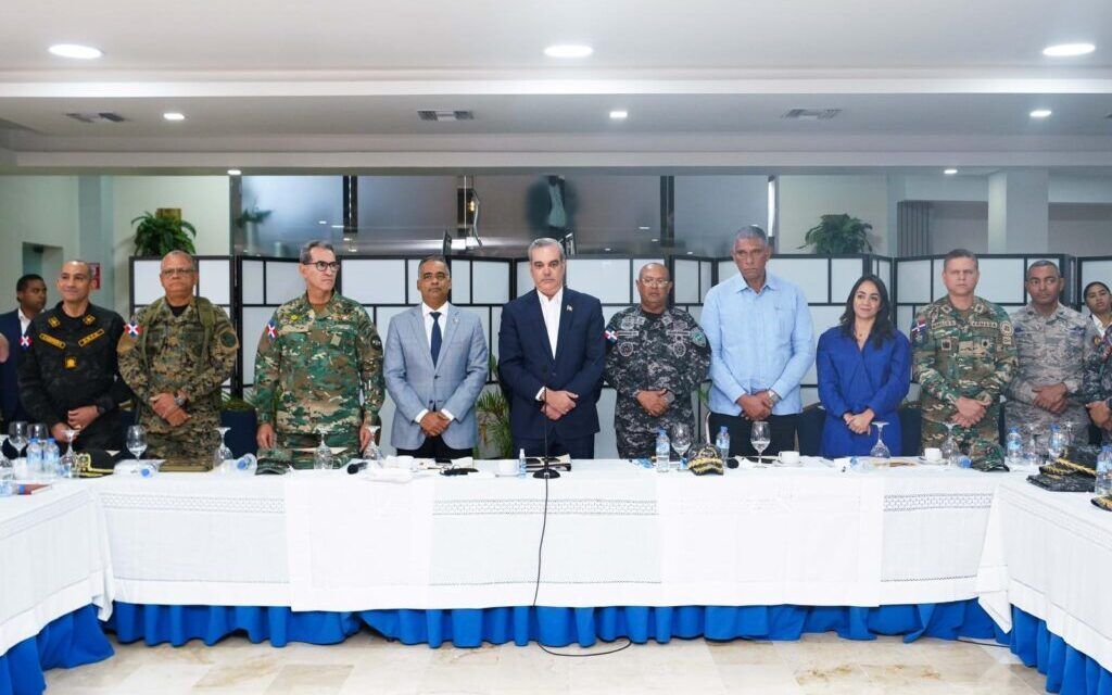 Gobierno anuncia duplicará las cámaras que opera el 9-1-1 para seguir fortaleciendo la seguridad ciudadana.