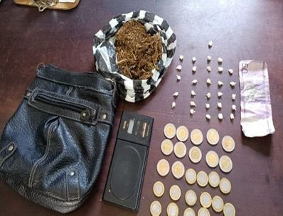 Policía Nacional en San Cristóbal captura a tres individuos por narcotráfico en operativos simultáneos por delitos relacionados con drogas