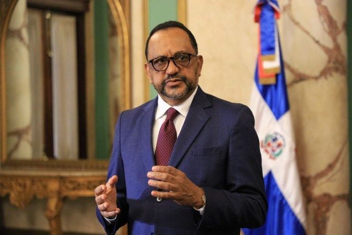 Antoliano Peralta afirma cláusula pétrea en reforma sobre reelección no afecta derechos