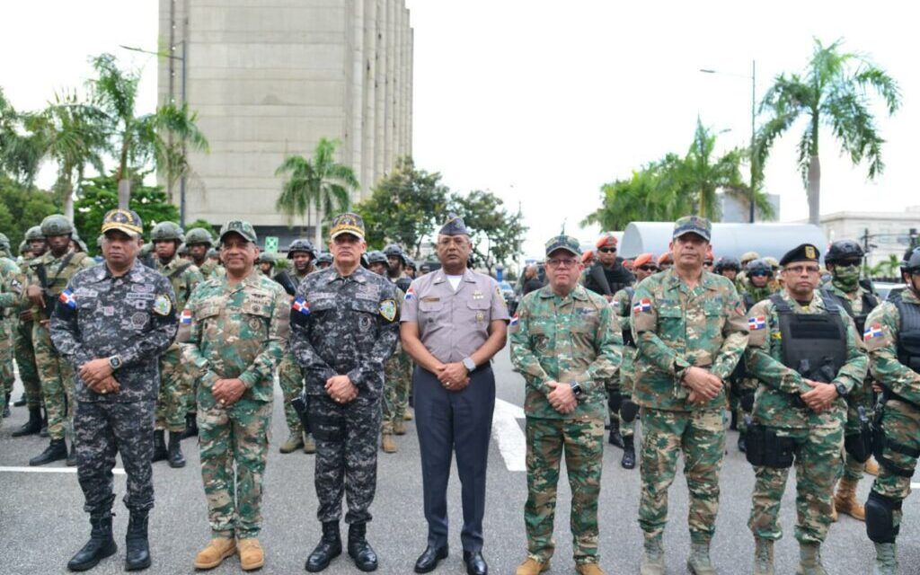 Director General de la Policía Nacional refuerza lazos institucionales y demuestra compromiso con la seguridad ciudadana.