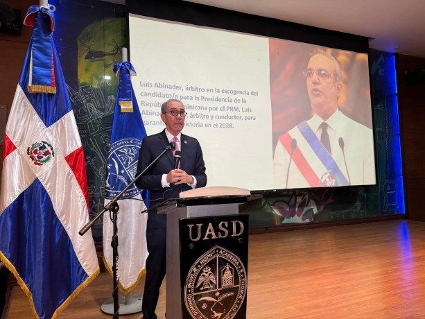 García Fermín dice Abinader debe ser árbitro en escogencia candidato presidencial PRM 2028