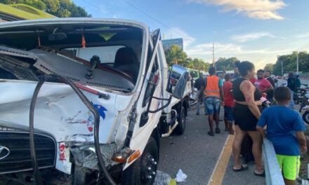 Conductores siguen provocando más tragedias en las carreteras del país